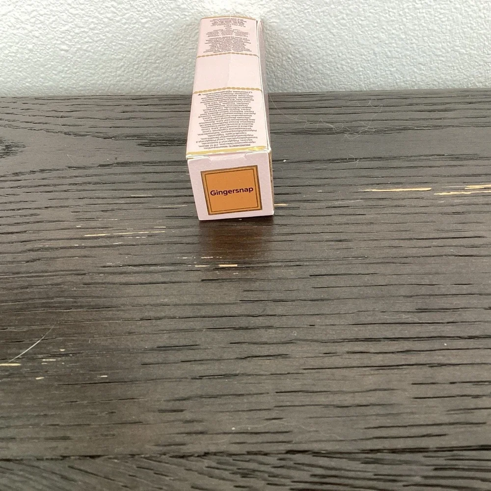Too Faced Born This Way Ethereal Light Concealer‎ Gingersnap